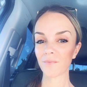 Meet your Posher, Karin